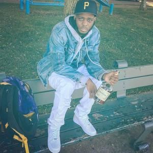 Meet your Posher, Rae